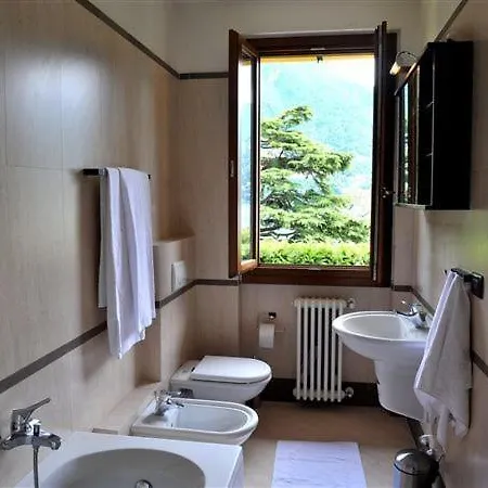 Apartment Sleeps 6